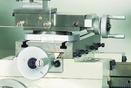 Proma SPB-400 
  Функциональность  
 Суппорт универсального токарного станка с возможностью подачи вперед и вбок позволяет выполнять фигурную проточку  
