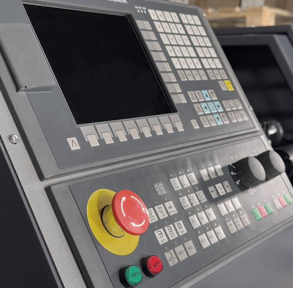 Visprom SP210 CNC 
  Система ЧПУ  
 Современная система ЧПУ обеспечивает простое программирование и управление, позволяя выполнять сложные операции с высокой скоростью и точностью  
